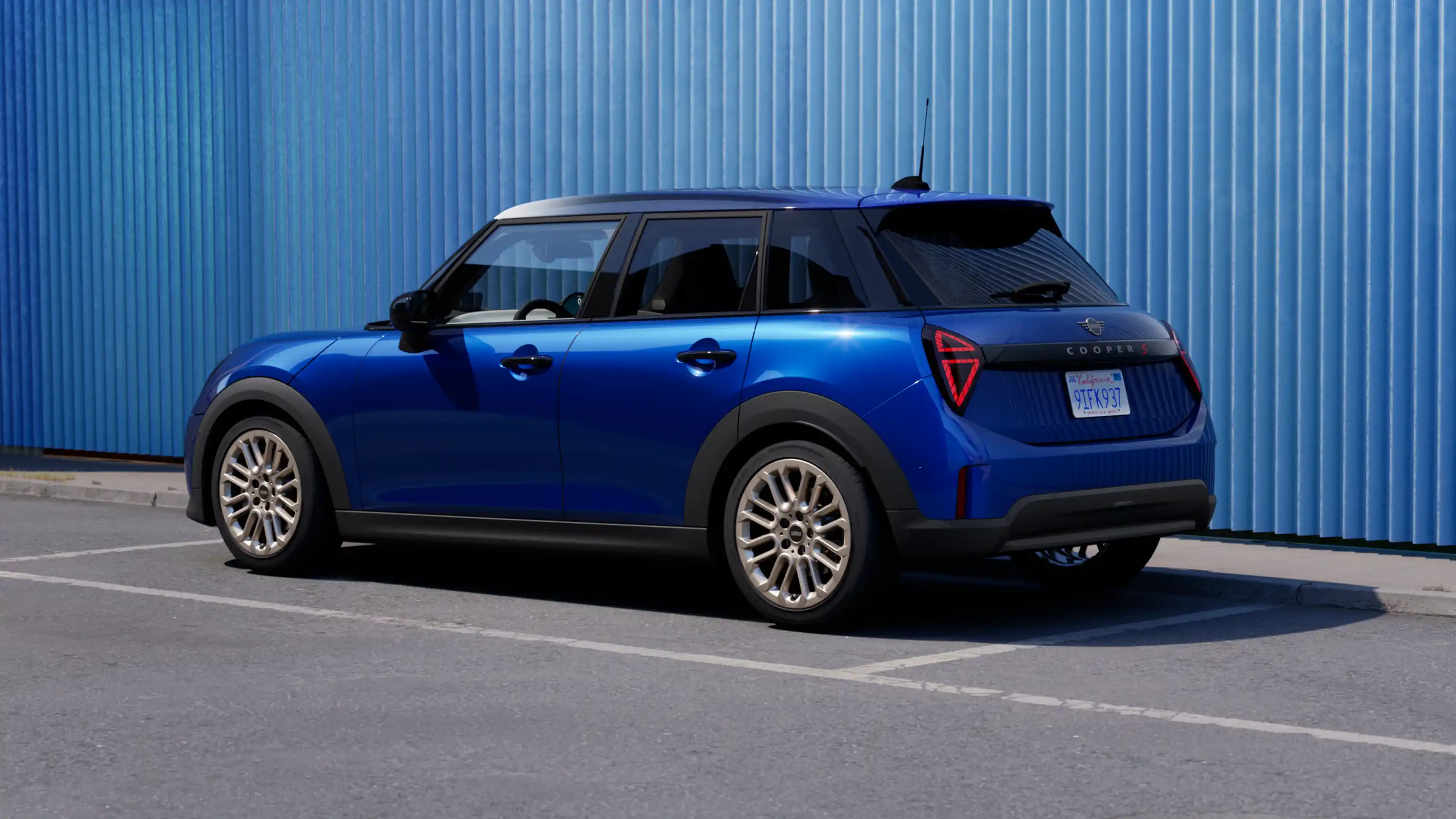 MINI Cooper 5 portas – Plano geral