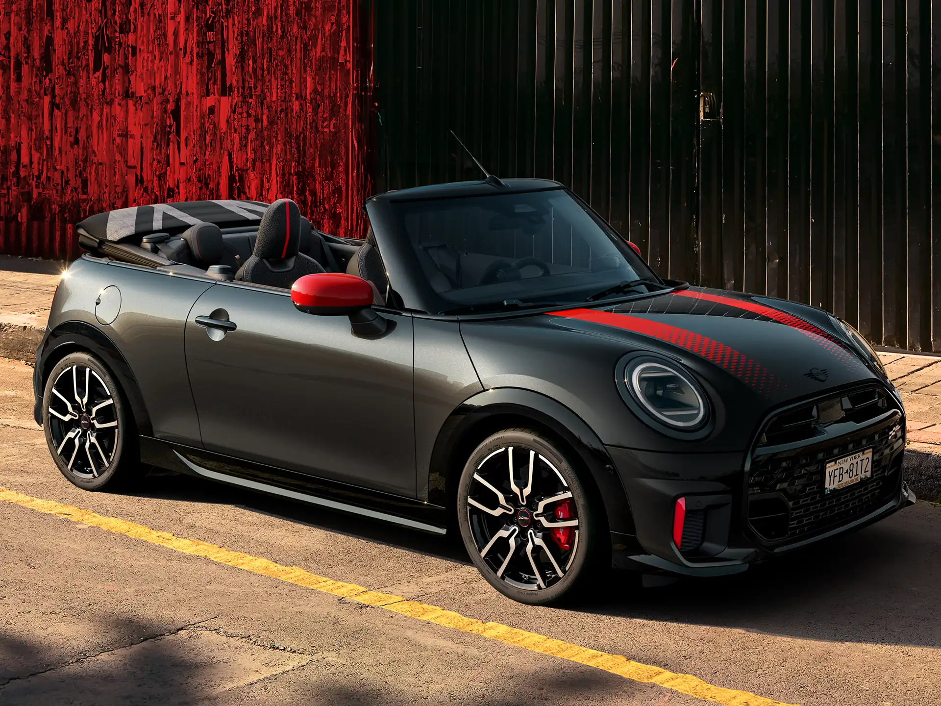 MINI John Cooper Works - F67 Vista lateral JCW