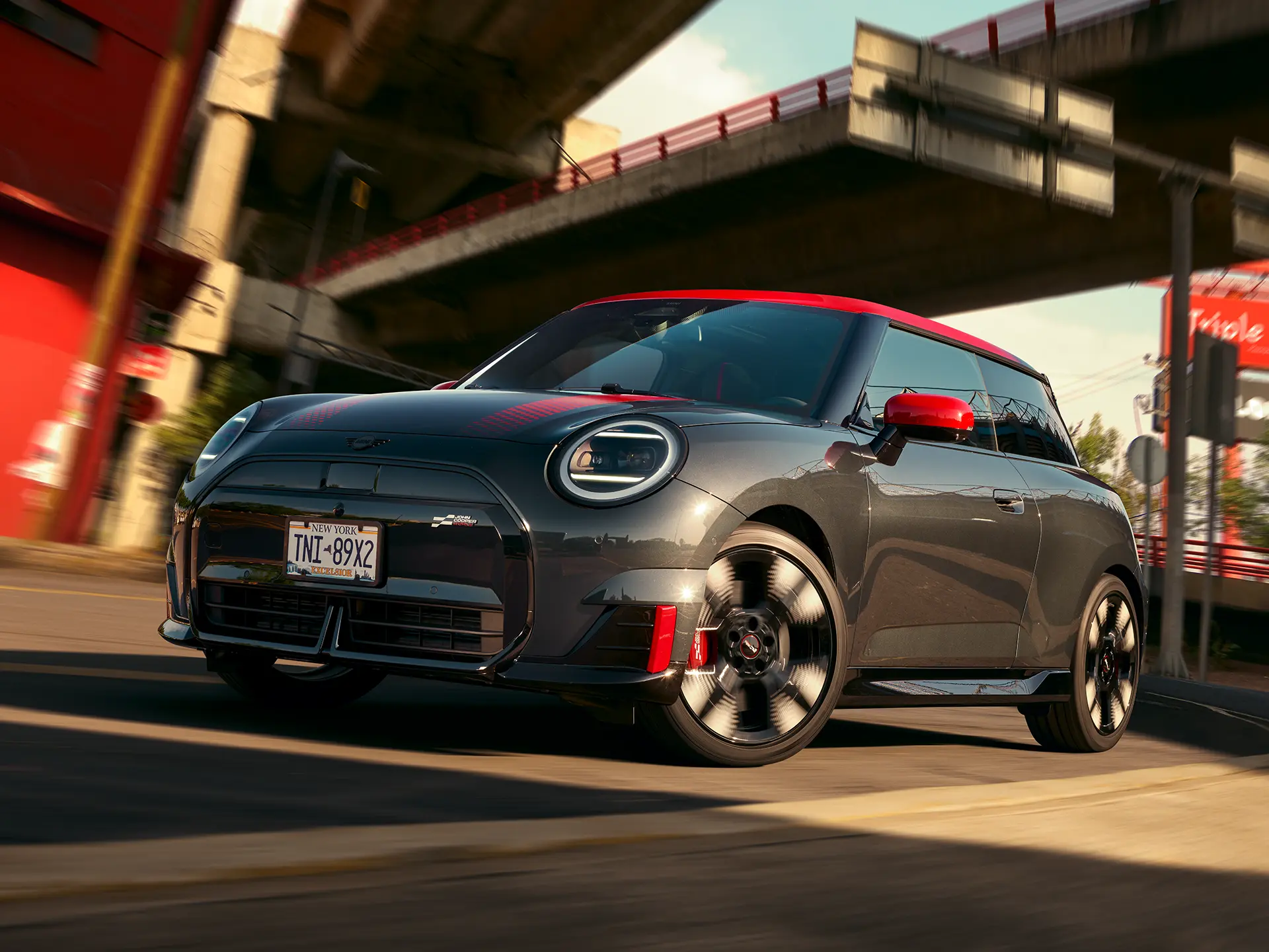 MINI John Cooper Works - J01 Vista lateral JCW