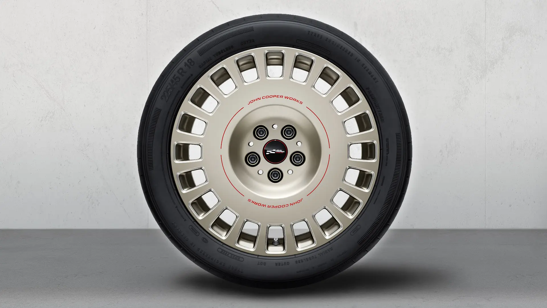Conjunto completo de rodas de verão com jantes fundidas JCW Rallye Spoke 992, de 18", em Vibrant Silver bicolor, polidas 