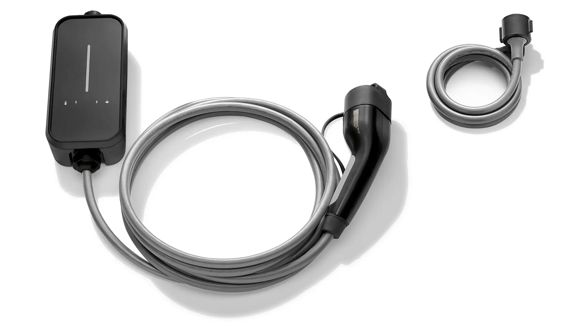 Mini Flexible Fast Charger 2.0 para carregamento na via pública, isolado.