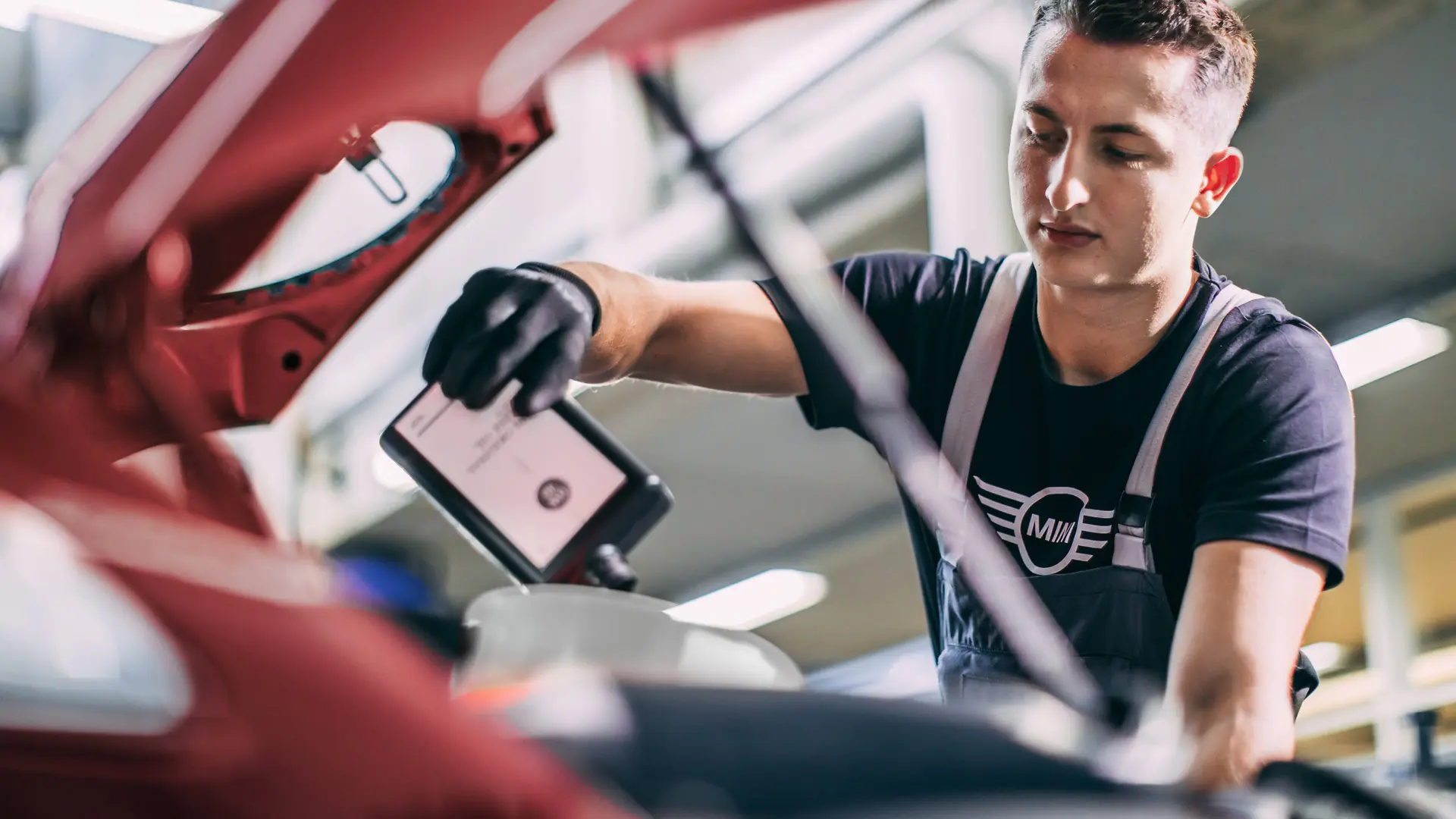 Reposição do nível de óleo do motor