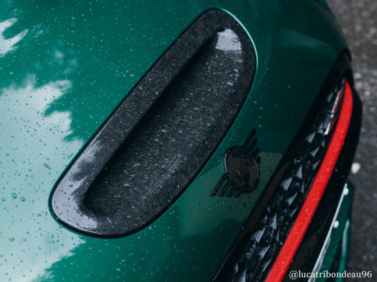 MINI John Cooper Works – friso da entrada de ar – fotografia @lucatribondeau96
