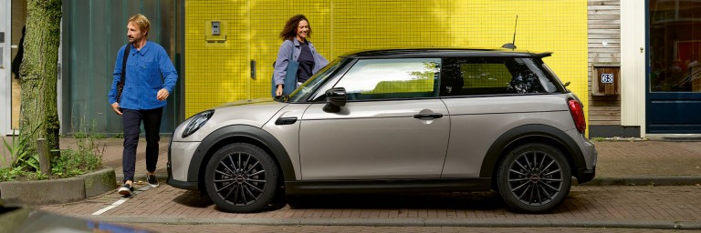 MINI 3 Portas – cinzento – pneus e jantes
