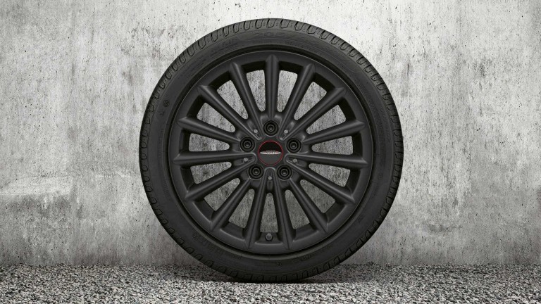 17" MULTI SPOKE 17" - JET BLACK 505