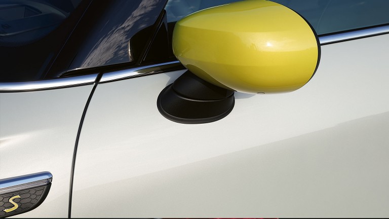 Kit de Espelhos Exteriores Energetic Yellow do MINI Cooper SE.
