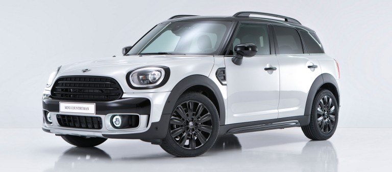 MINI COUNTRYMAN WHITE SILVER EDITION.
