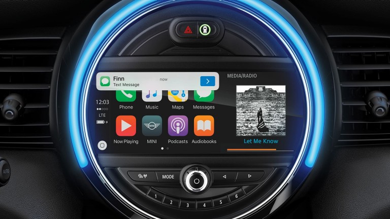 Display do MINI Cooper 3 Portas com o Apple Car Play