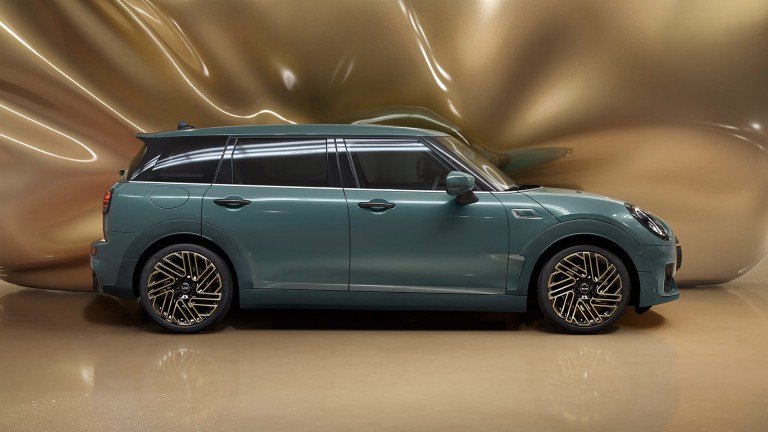 MINI Clubman – Untold Edition – Sage Green