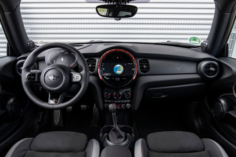 MINI JCW 1to6 Edition - Interior