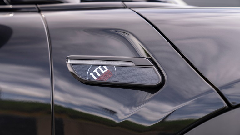 MINI JCW 1to6 Edition - Side Scuttles