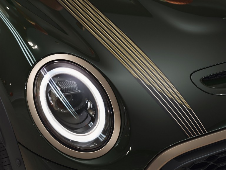 MINI Resolute Edition 3 Portas – Rebel Green – Faixas de capot