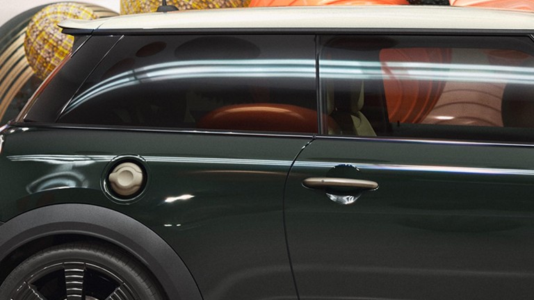 MINI Resolute Edition – acabamento da linha de cintura – preto