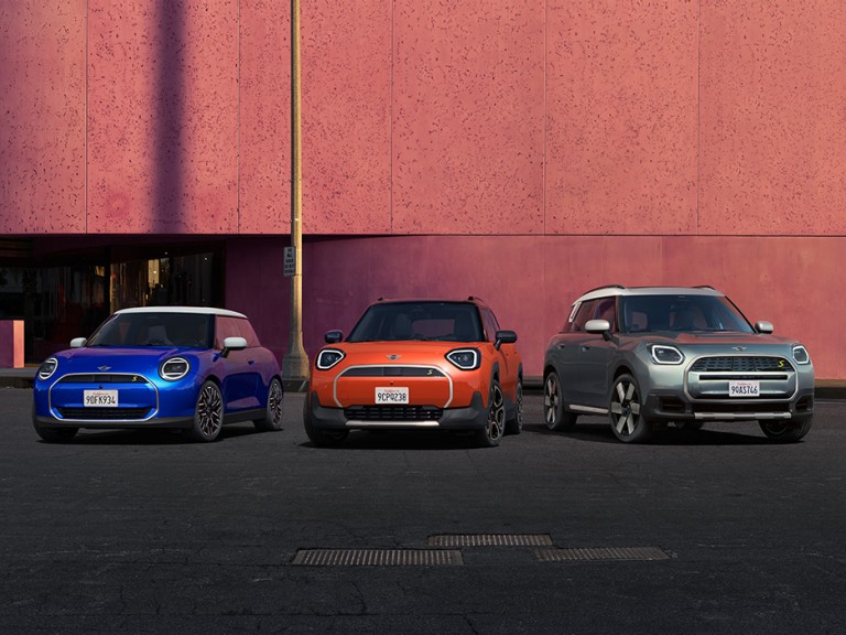 MINI Electromobility - família elétrica