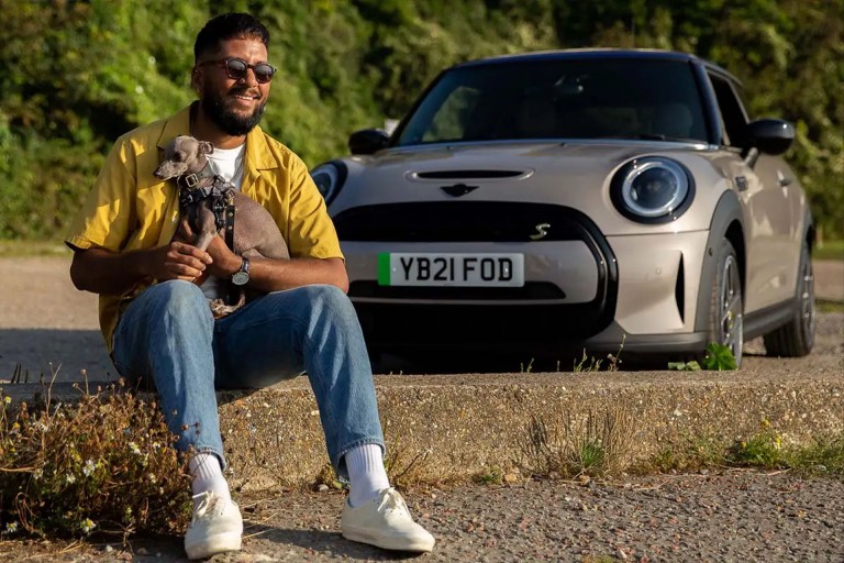 Histórias de mobilidade elétrica MINI – Monwar – primeira experiência elétrica