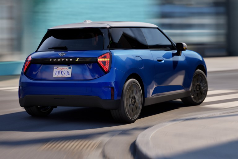 Mobilidade elétrica MINI – tecnologia – sem terras raras