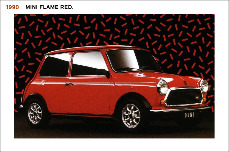 MINI Flame Red, de 1990,  cor vermelha, com jantes de liga leve e uma transmissão desportiva.