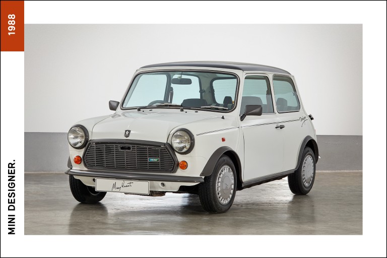 MINI Designer, de 1988, concebido por Mary Quant, cor branco.