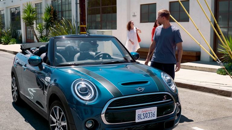 MINI Cabrio Sidewalk Edition - perfil