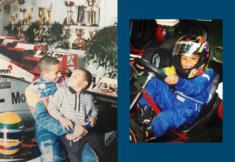 Imagem Nic e Lewis: imagem infantil de Nic e seu irmão mais velho, Lewis. Lewis está vestido com um fato de corrida, segurando Nic. Image Nic: Nic quando criança num kart. Ele usa um fato de corrida azul e um capacete de corrida preto com um padrão.