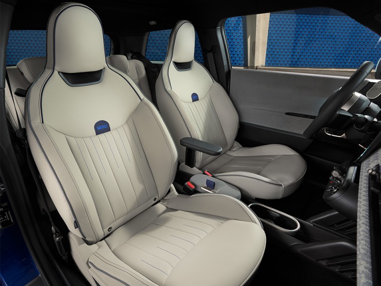 Interior do novo Mini Cooper elétrico