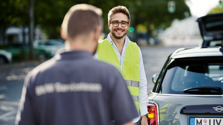 Assistência em Estrada MINI - Serviço de reboque